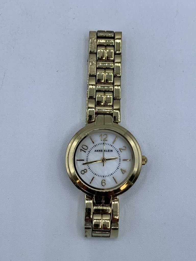 VTG ANNE KLEIN WOMEN'S GOLD BRACELET WATCH (1 of 5)