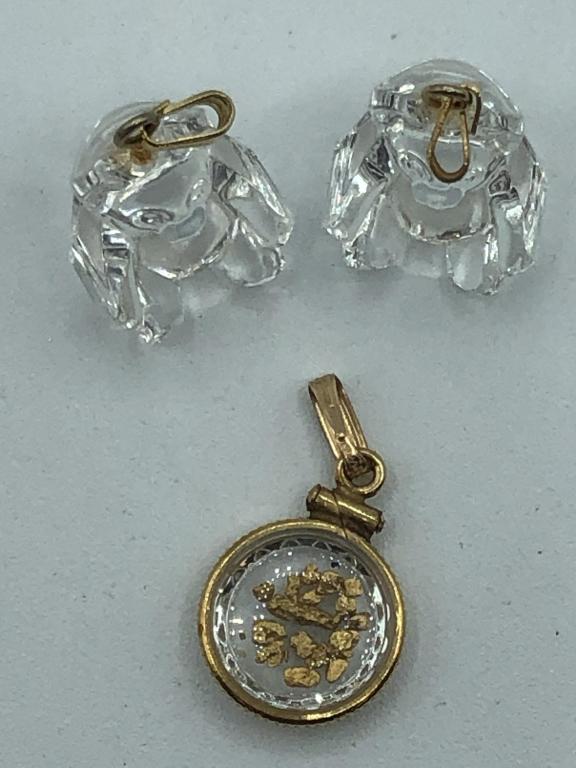LOT OF 3 VINTAGE GLASS PENDANTS (1 of 3)
