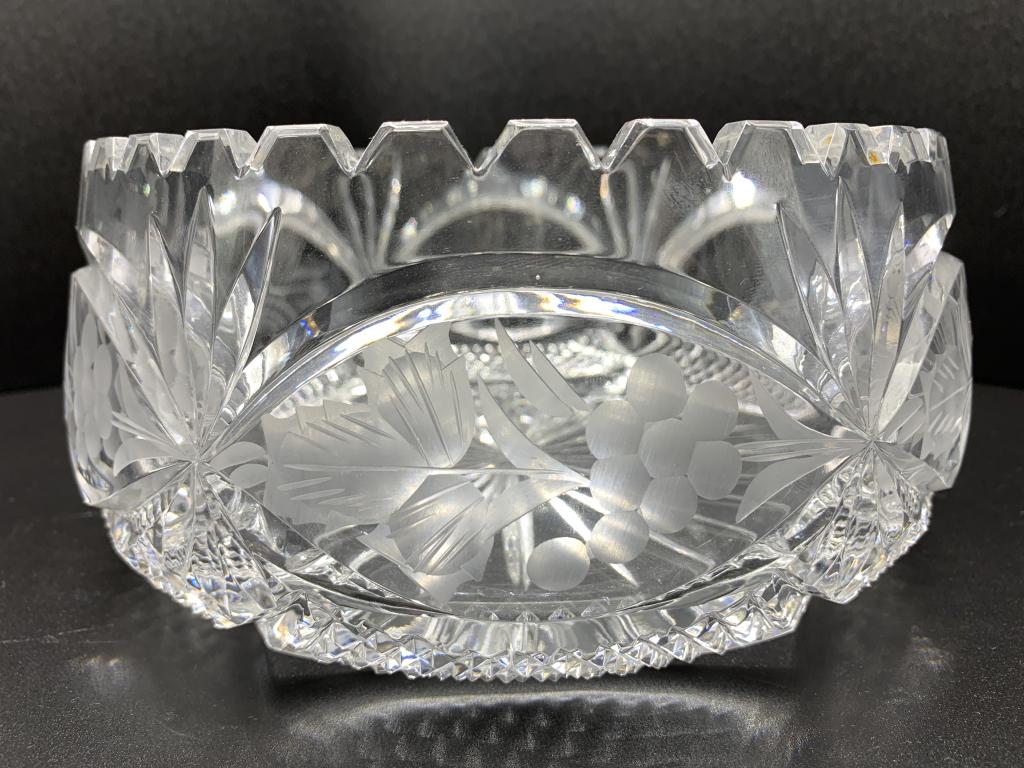 VTG CLEAR CUT CRYSTAL REGENCY STYLE BOWL 7.5" (1 of 8)