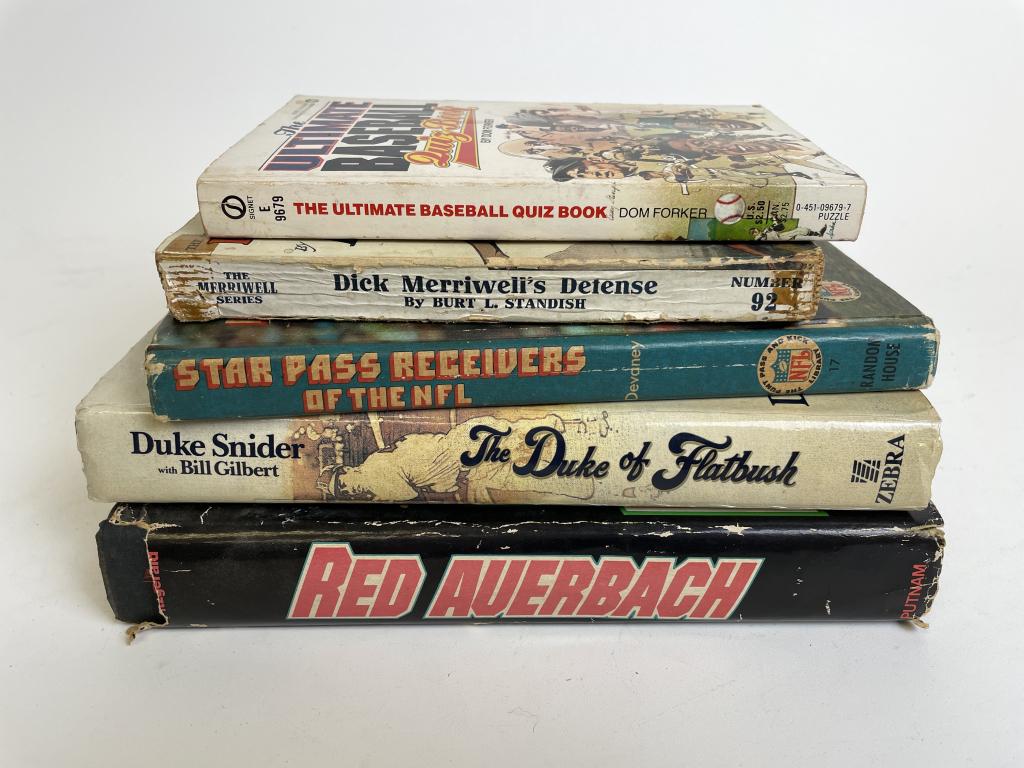 DUKE SNIDER AUTOGRAPH & ASSORTED BASEBALL BOOKS (1 of 6)