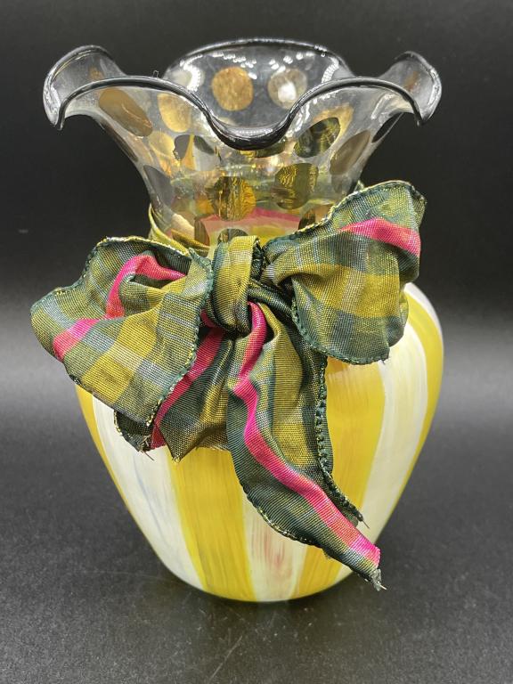 MCKENZIE CHILDS YELLOW VASE: MCKENZIE CHILDS YELLOW VASE