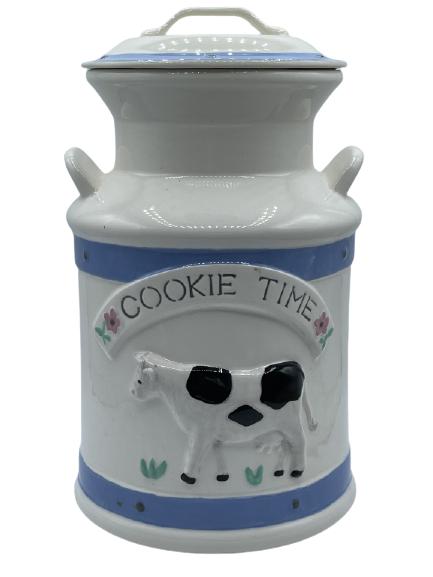 VINTAGE COW MOTIF COOKIE JAR: VINTAGE COW MOTIF COOKIE JAR