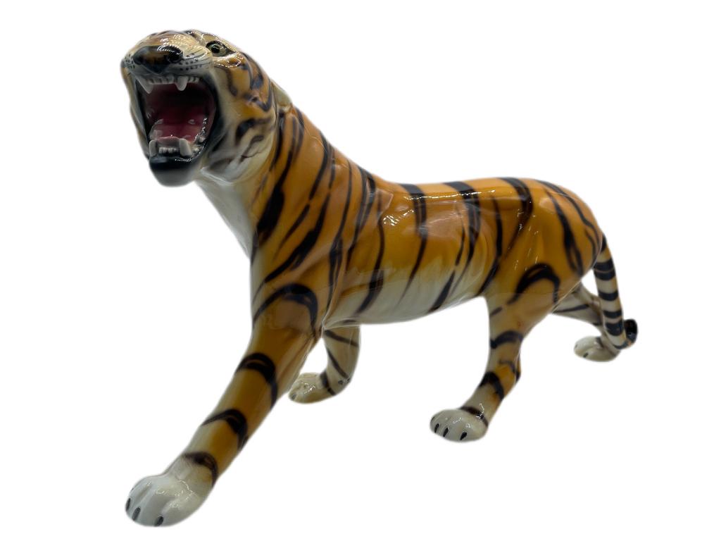 CERAMIC TIGER STATUE MSIGNED MADE IN ITALY (1 of 7)