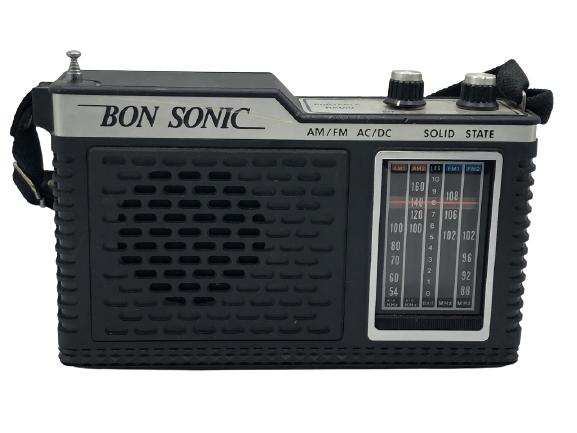 VINTAGE BON SONIC PORTABLE AM/FM RADIO (1 of 6)