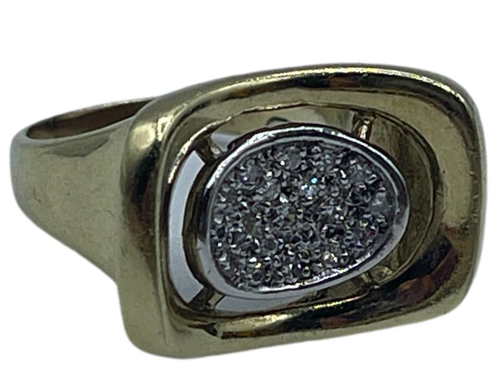 14K GOLD AND DIAMOND RING SZ 7 (1 of 4)