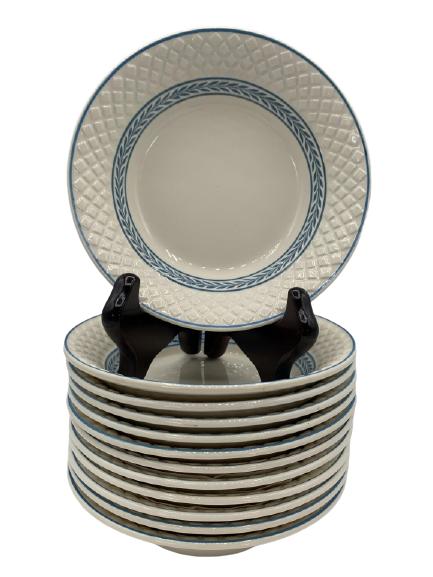 VTG SPODES MANSARD ELAINE FRUIT BOWLS X 12: SPODES MANSARD COPELAND 1290 BLUE ELAINE- 12 FRUIT OR CONDIMENT BOWLS ARE 5.25" DIAMETER- MADE IN ENGLAND- VERY GOOD CONDITION - NO CRACKS, CHIPS OR REPAIRSFINE CHINA; DISHES; LUXURY ENTERTAINING; PLA