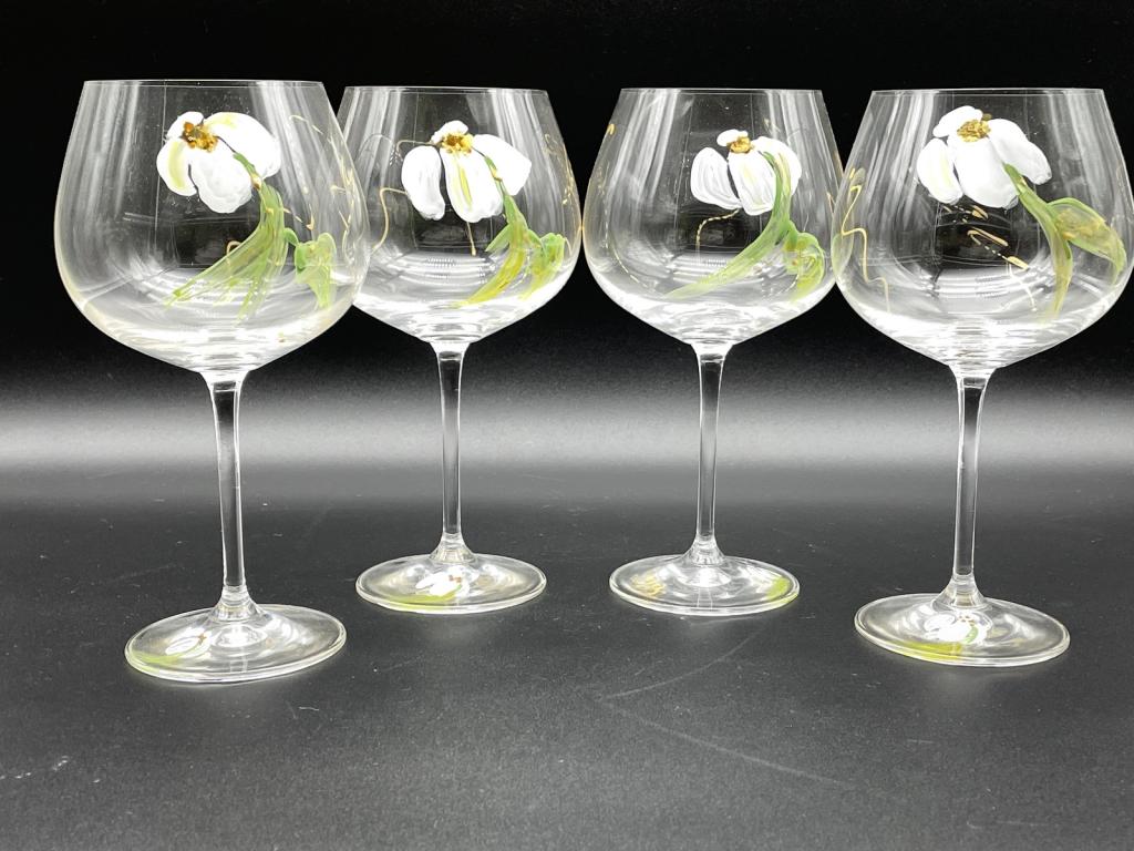 SET/4 VTG FLORAL HANDPAINTED BALLOON WINE GOBLETS: SET/4 VTG FLORAL HANDPAINTED BALLOON WINE GOBLETS 8.5" HIGH X 3" DIAMETER- HANDPAINTED WHITE FLOWERS AND GREEN STEMS- SIGNED "DJB" AT BASE OF GLASSES- VERY GOOD CONDITION- BC071721