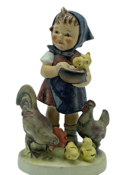 VINTAGE HUMMEL "FEEDING TIME" #199 FIGURINE (1 of 3)