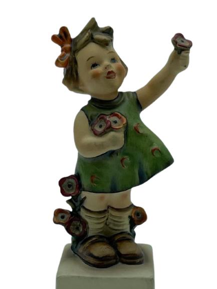 VINTAGE HUMMEL "SPRING CHEER" #72 FIGURINE (1 of 3)