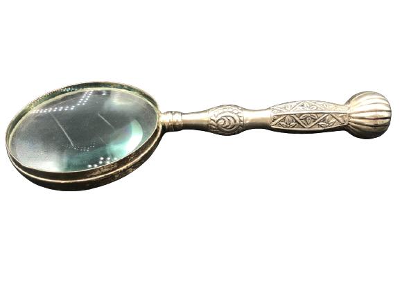 VINTAGE SILVERPLATE MAGNIFYING GLASS 10.5": VINTAGE SILVERPLATE MAGNIFYING GLASS 10.5" - 10.5" LONG X 4" GLASS DIAMETER- DECORATIVE MAGNIFYING GLASS WITH ORNATE SILVER HANDLE- VERY GOOD CONDITION - NEEDS POLISHING- BC072221