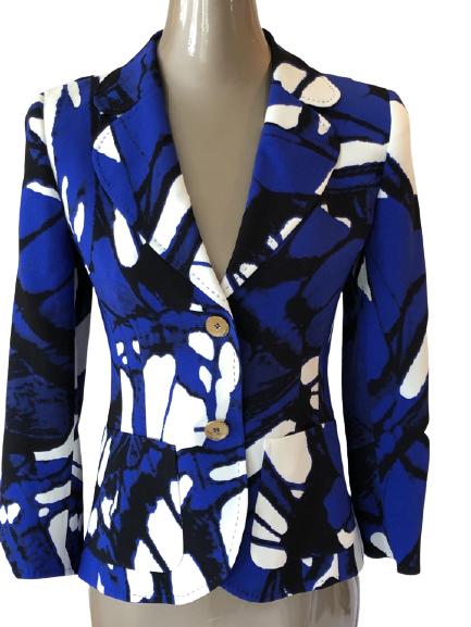 VINTAGE ESCADA ABSTRACT DESIGN JACKET SIZE 34: VINTAGE ESCADA ABSTRACT DESIGN JACKET SIZE 34 - ABSTRACT DESIGN IN BOLD COBALT, BLACK & WHITE- RUNNING STITCH DETAIL- TWO BUTTON CLOSURE- VERY GOOD CONDITION- WOMEN'S DESIGNER CLOTHING; COUTURE; HIGH