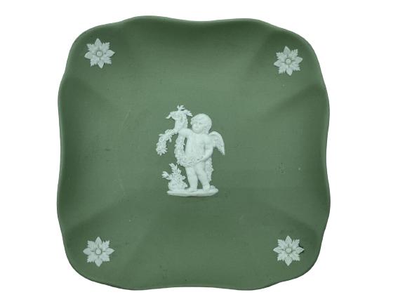 VINTAGE WEDGWOOD CHERUB TRINKET DISH 4" (1 of 2)