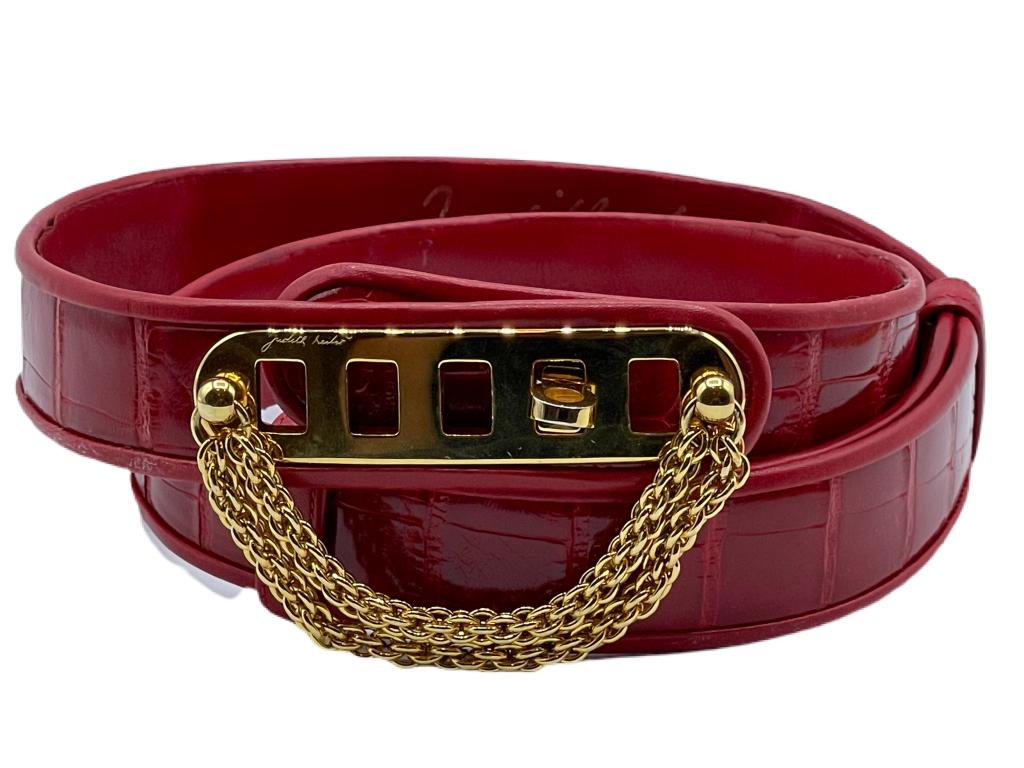 JUDITH LIEBER  RED LEATHER VTG BELT (1 of 1)