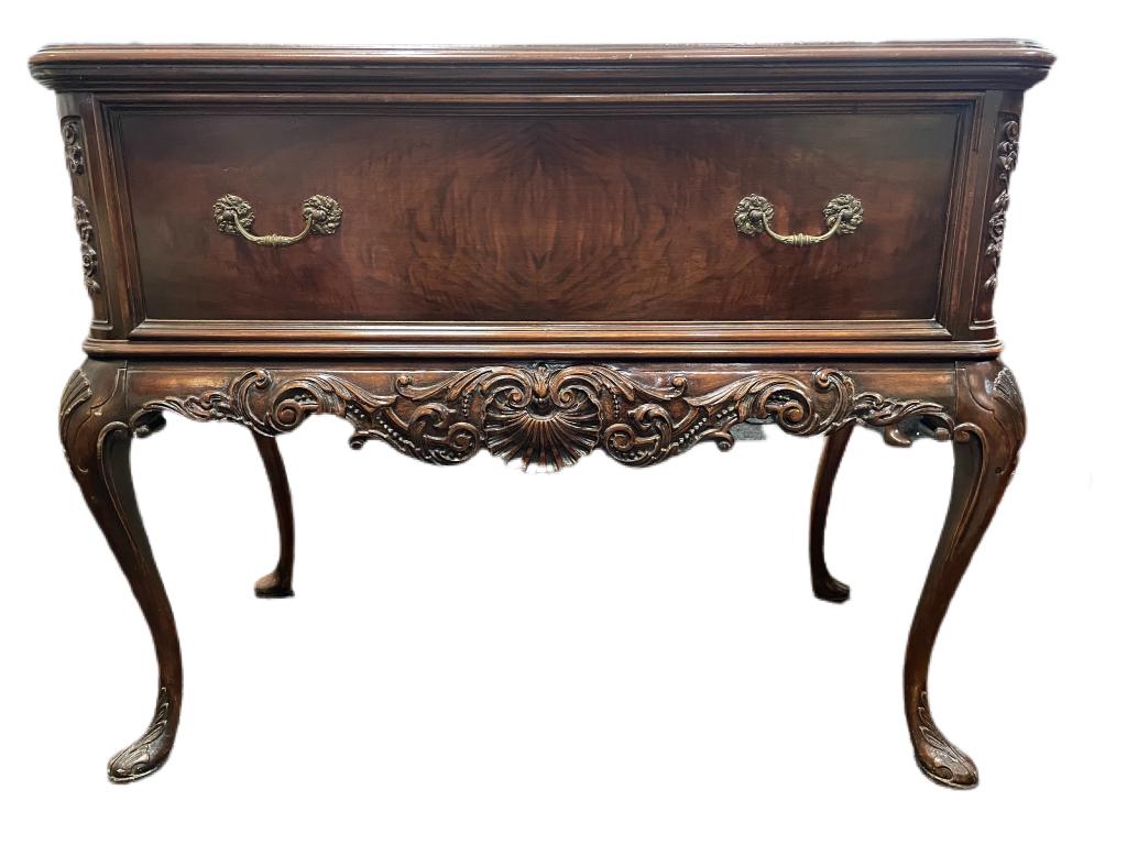 GRAND RAPIDS FURNITURE CO. WOOD CABINET 40" (1 of 10)