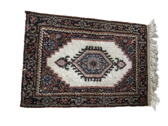 VINTAGE PERSIAN STYLE AREA RUG CARPET (1 of 1)