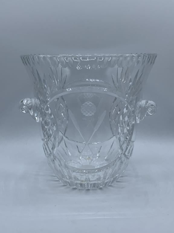 VINTAGE CRYSTAL ICE BUCKET W/GOLF ENGRAVING (1 of 3)