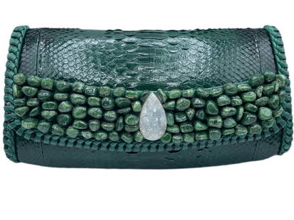 EILEEN KRAMER  GREEN SNAKESKIN LEATHER HANDBAG: - CLUTCH OR HANDBAG-MUST BE PICKED UP BY APPOINTMENT IN LANTANA, FL. FRIDAY JUNE 25- SATURDAY 26 WITH 24 HRS CONFIRMED NOTICE-ANY ITEMS NOT PICKED UP AT THAT TIME WILL INCUR A $50 PER ITEM