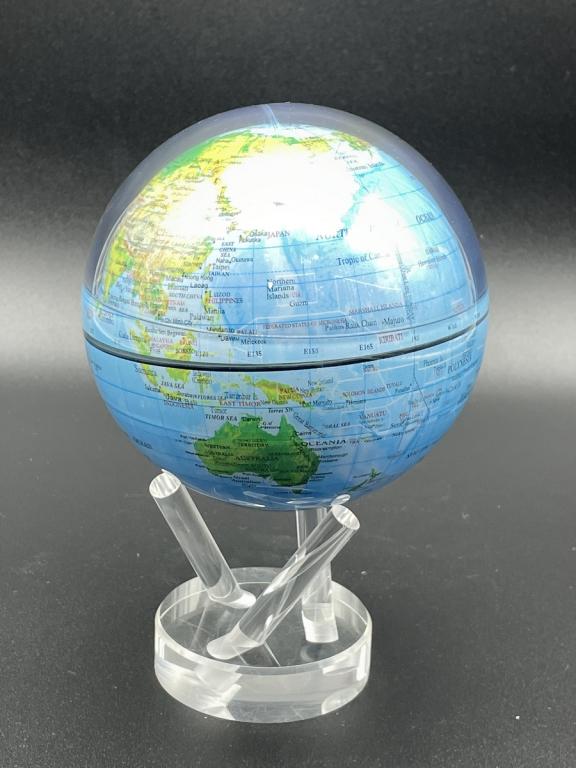 MID CENTURY STYLE LUCITE ROLLING GLOBE ON STAND 8" (1 of 3)