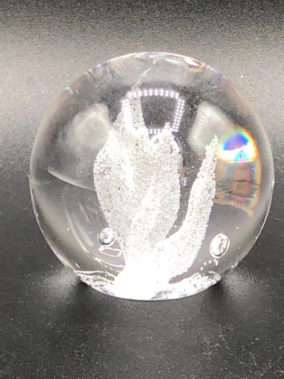 VINTAGE SIGNED & NUMBERED GLASS PAPERWEIGHT 2.25" (1 of 5)