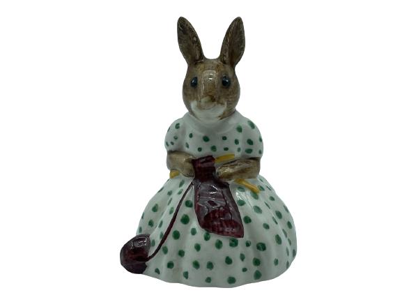 ROYAL DOULTON "BUSY NEEDLES" RABBIT FIGURINE 3" (1 of 3)