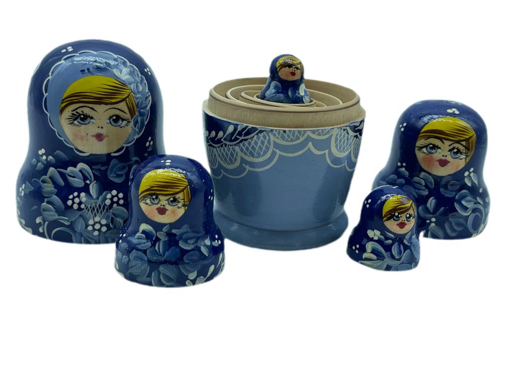 HANDPAINTED WOODEN NESTING RUSSIAN DOLLS (1 of 5)