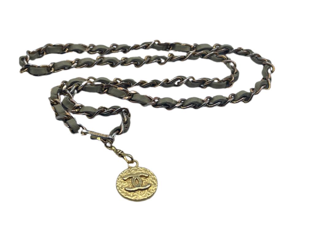 VINTAGE CHANEL CC LOGO BEIGE & GOLD BELT (1 of 6)