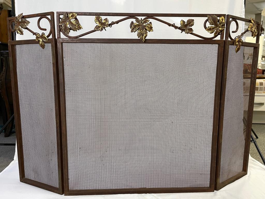 VINTAGE WROUGHT IRON FIREPLACE SCREEN 54" (1 of 2)