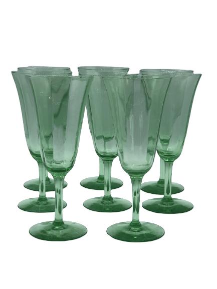 SET/8 VINTAGE GREEN COCKTAIL GLASSES (1 of 3)