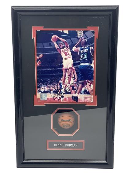DENNIS RODMAN SIGNED PHOTO PLAQUE 13" (1 of 5)