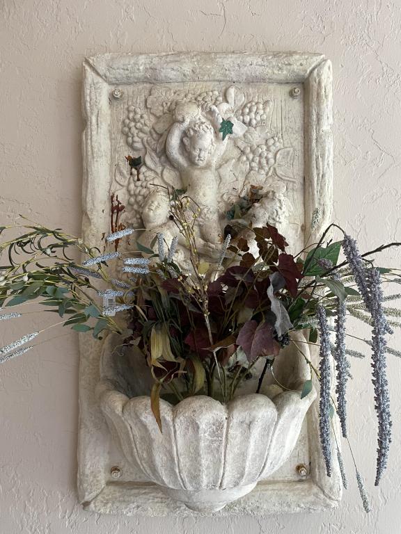 OUTDOOR CAST STONE GARDEN FOUNTAIN WALL PLAQUE 46" (1 of 6)