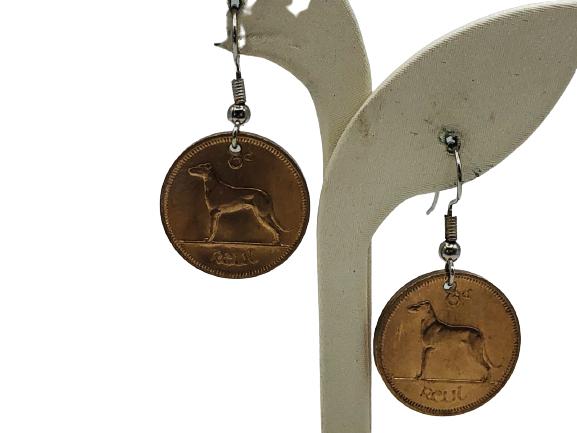 VINTAGE 1968 IRISH SIX-PENCE COIN PIERCED EARRINGS: VINTAGE 1968 IRISH SIX-PENCE COIN PIERCED EARRINGS - 3/4" DIAMETER - IRISH HARP, IRISH WOLFHOUND ON EITHER SIDE- VERY GOOD CONDITION CONSISTENT WITH AGE & USE WOMEN'S CASUAL JEWELRY & ACCESSORIES; HIG