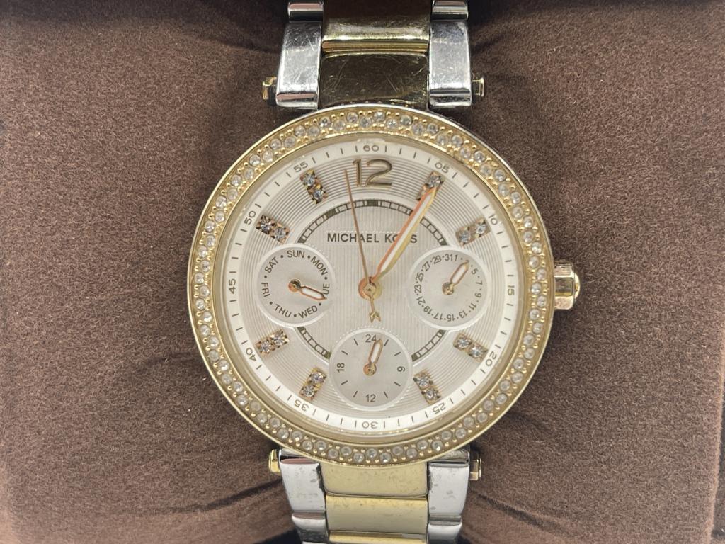 Michael on sale kors mk5663