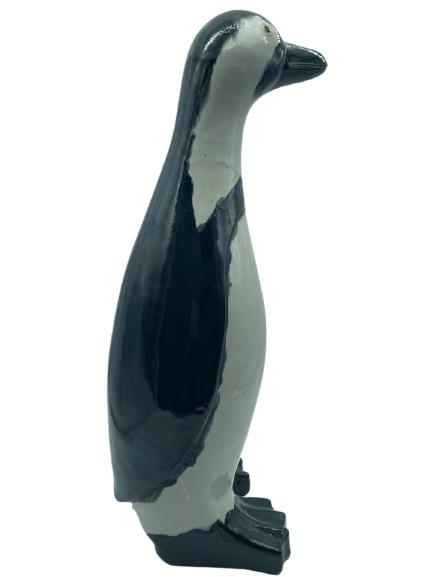VINTAGE CERAMIC PENGUIN SCULPTURE (1 of 6)