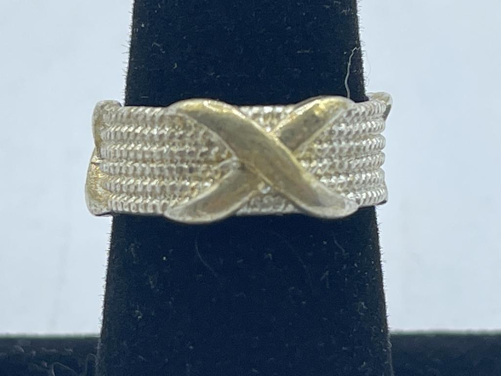 PALOMA PICASSO INSPIRED STERLING SILVER RING: PALOMA PICASSO INSPIRED STERLING SILVER RING -SIZE 6 1/2-4.7 G