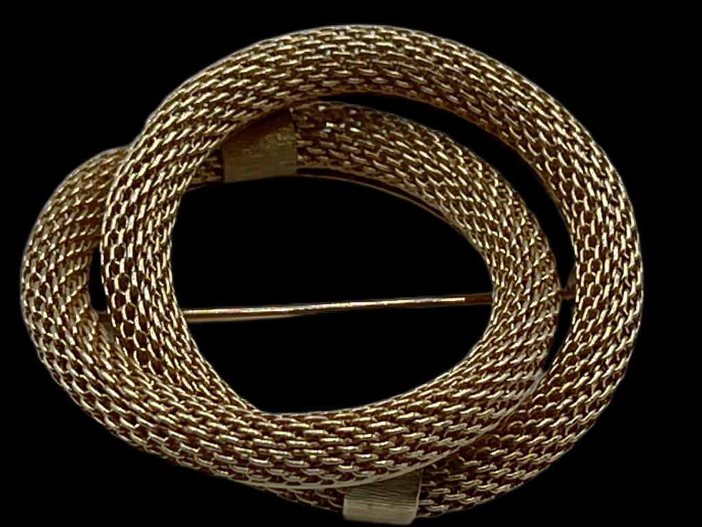 TIFFANY &CO 14K GOLD INTERTWINED CIRCLE BROOCH (1 of 5)