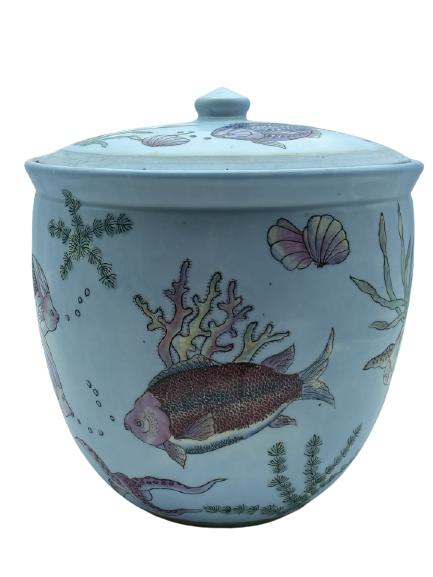 VINTAGE MACAU OCEAN SEALIFE CERAMIC LIDDED VESSEL (1 of 9)