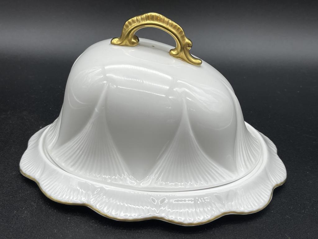 SHELLY FINE BONE CHINA CHEESE DISH: SHELLY FINE BONE CHINA CHEESE DISH