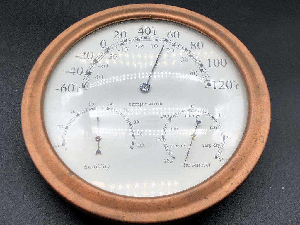 AMCO BRASS BARAMETER (1 of 3)