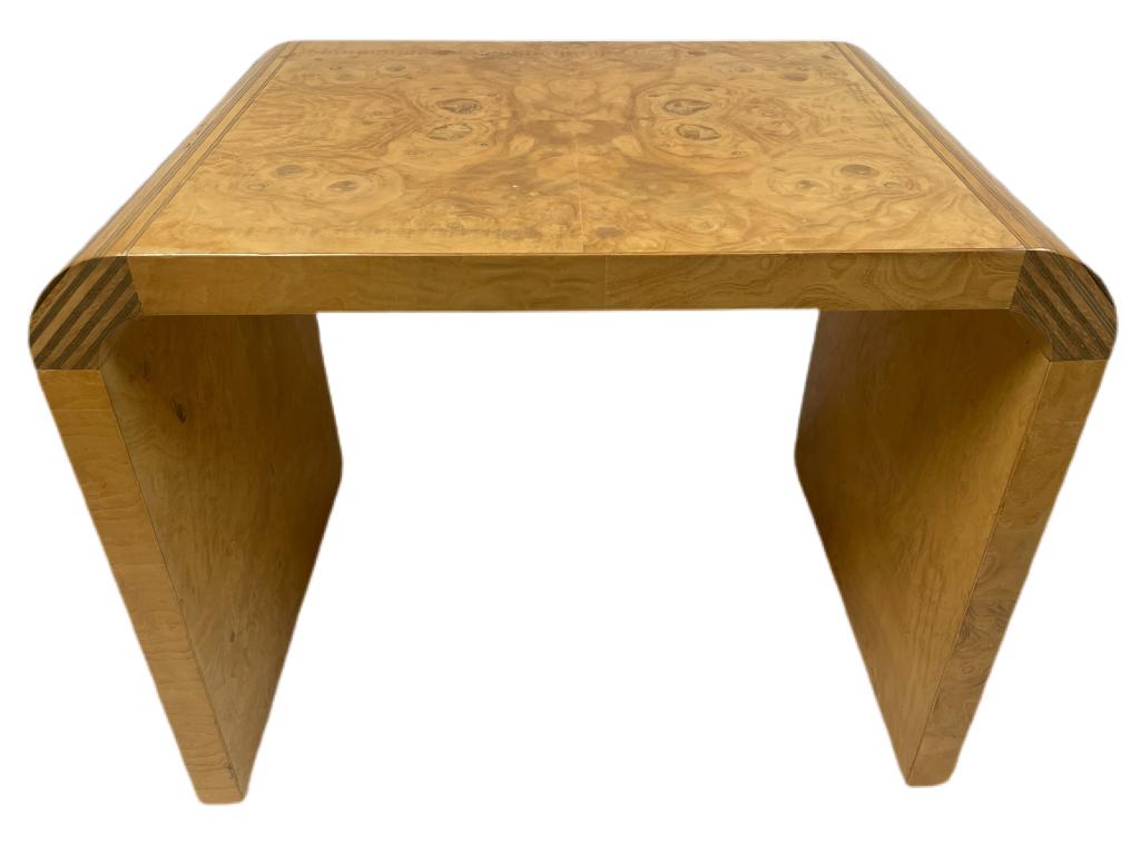 VINTAGE SCENE TWO BY HENREDON WOOD SIDE TABLE 22" (1 of 4)