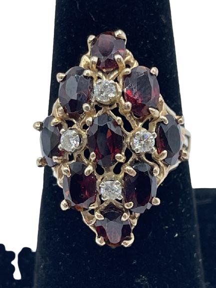 DIAMOND AND GARNET 14K COCKTAIL RING SZ 7 (1 of 4)