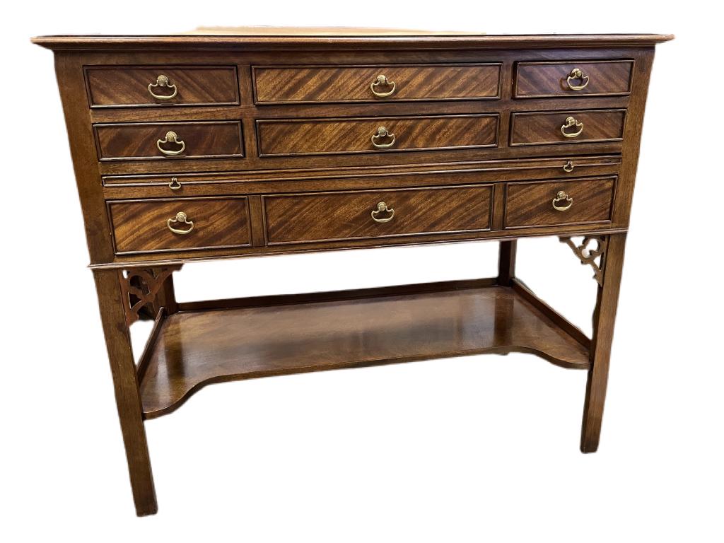 ANTIQUE CHIPPENDALE BRADFORD SERVING TABLE 38" (1 of 11)