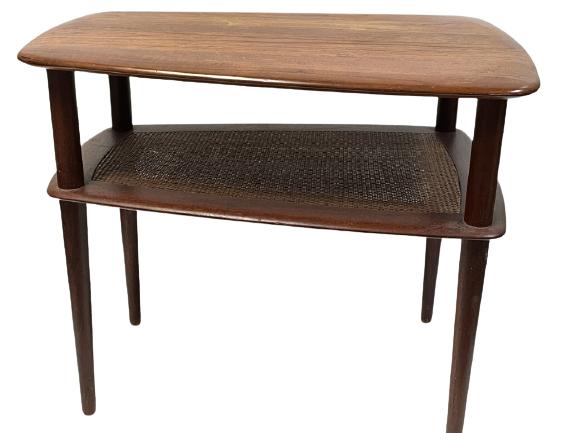 MID CENTURY MODERN JOHN STEWART SIDE TABLE 26" (1 of 7)