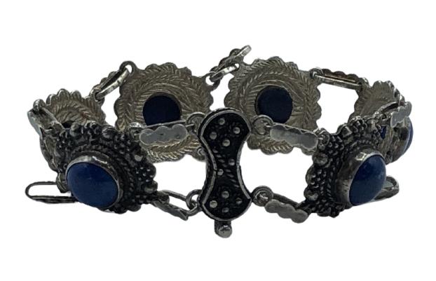 SOUTHWESTERN STYLE LAPIS LAZULI STONES BRACELET (1 of 3)