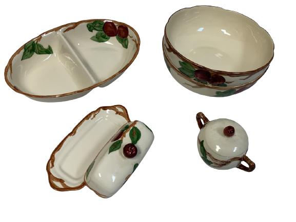 5 RARE VINTAGE FRANCISCAN "APPLE" CHINA SERVING (1 of 2)