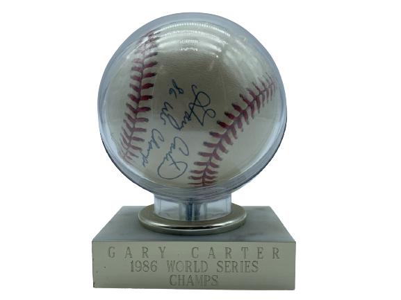 GARY CARTER SIGNED WORLD CHAMPION SERIES  BASEBALL (1 of 5)