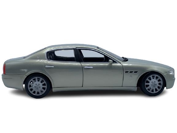MARSERATI QUATTROPORTE 2003 MATTEL MODEL CAR: MARSERATI QUATTROPORTE 2003 MATTEL MODEL CAR 10" X 4" X 4"- VERY GOOD CONDITION CONSISTENT WITH AGE AND USE-HPG11221