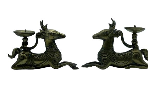 PAIR OF BRASS RECUMBENT DEER CANDLE HOLDERS 4" (1 of 6)