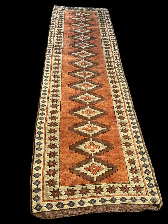 ANTIQUE TURKISH STYLE WOOL RUG RUNNER 124" (1 of 6)