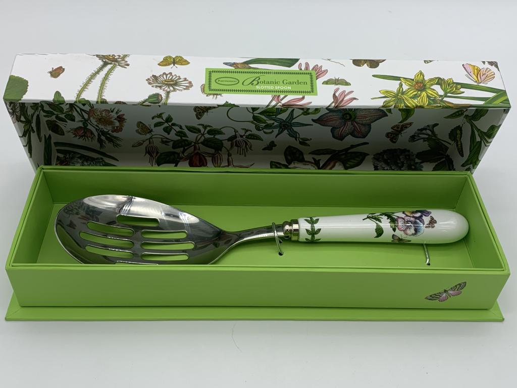 PORTMEIRION BOTANIC GARDEN SLOTTED SERVING SPOON (1 of 3)