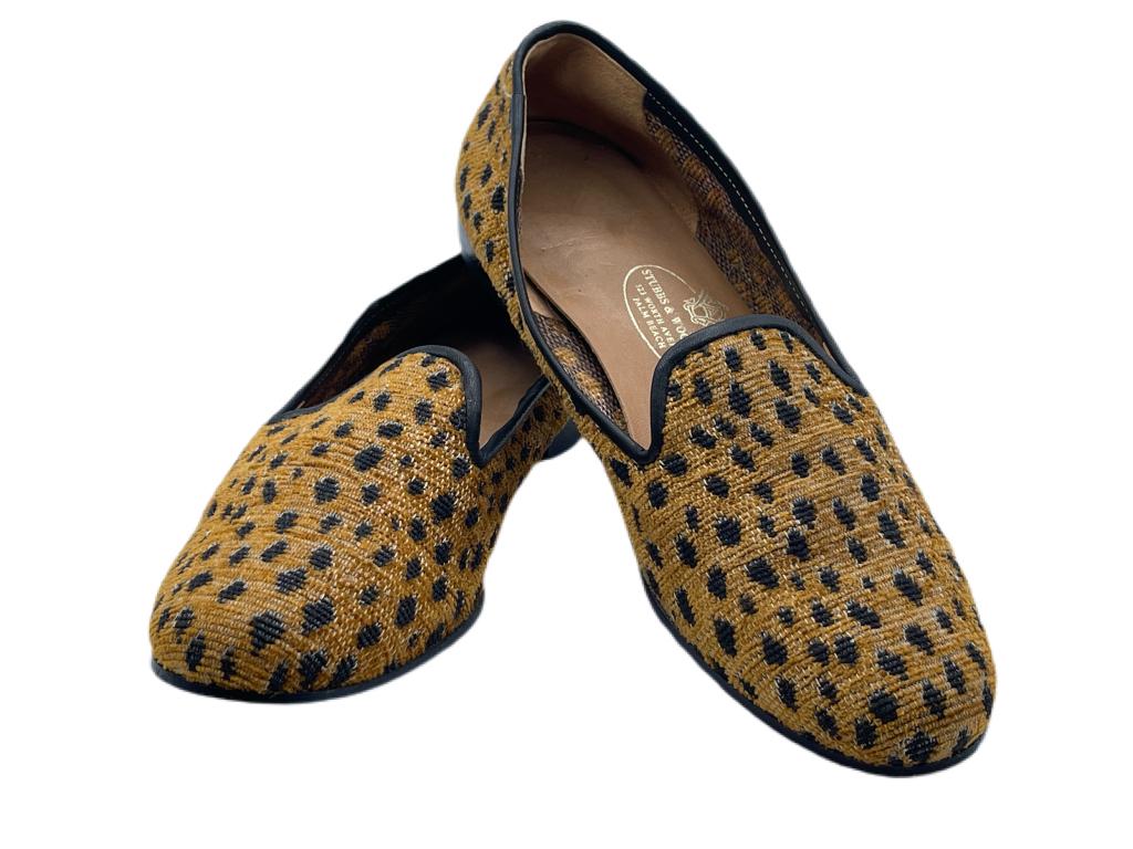 STUBBS AND WOOTEN LADIES LEOPARD PRINT FLATS (1 of 3)